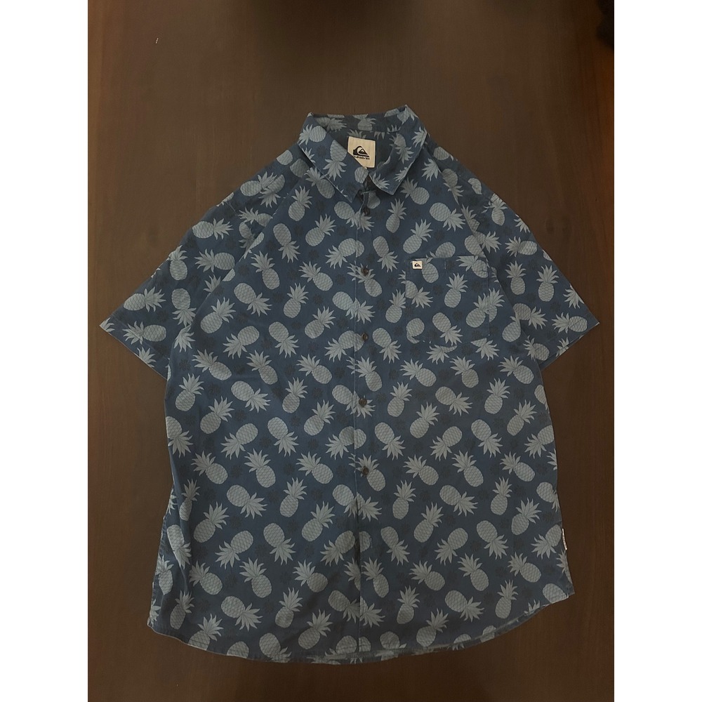 Quiksilver Mens XXL Navy Blue Pineapple Hibiscus Short Sleeve Button Down Shirt